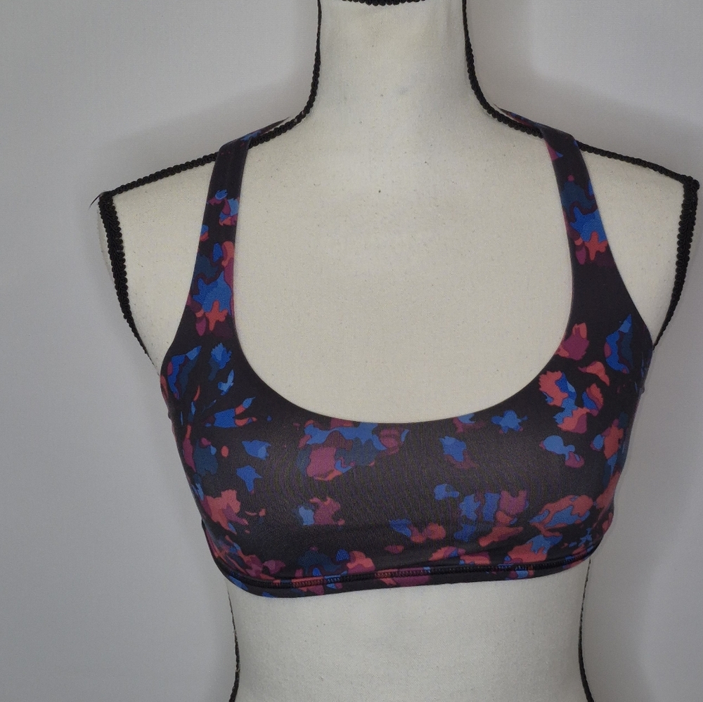 Lululemon Free To Be *Wild